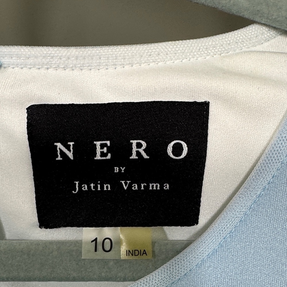 NWOT Scuba Sleeveless Nero Jatin Varma Light Blue White Ruffle Midi Dress - Picture 10 of 10